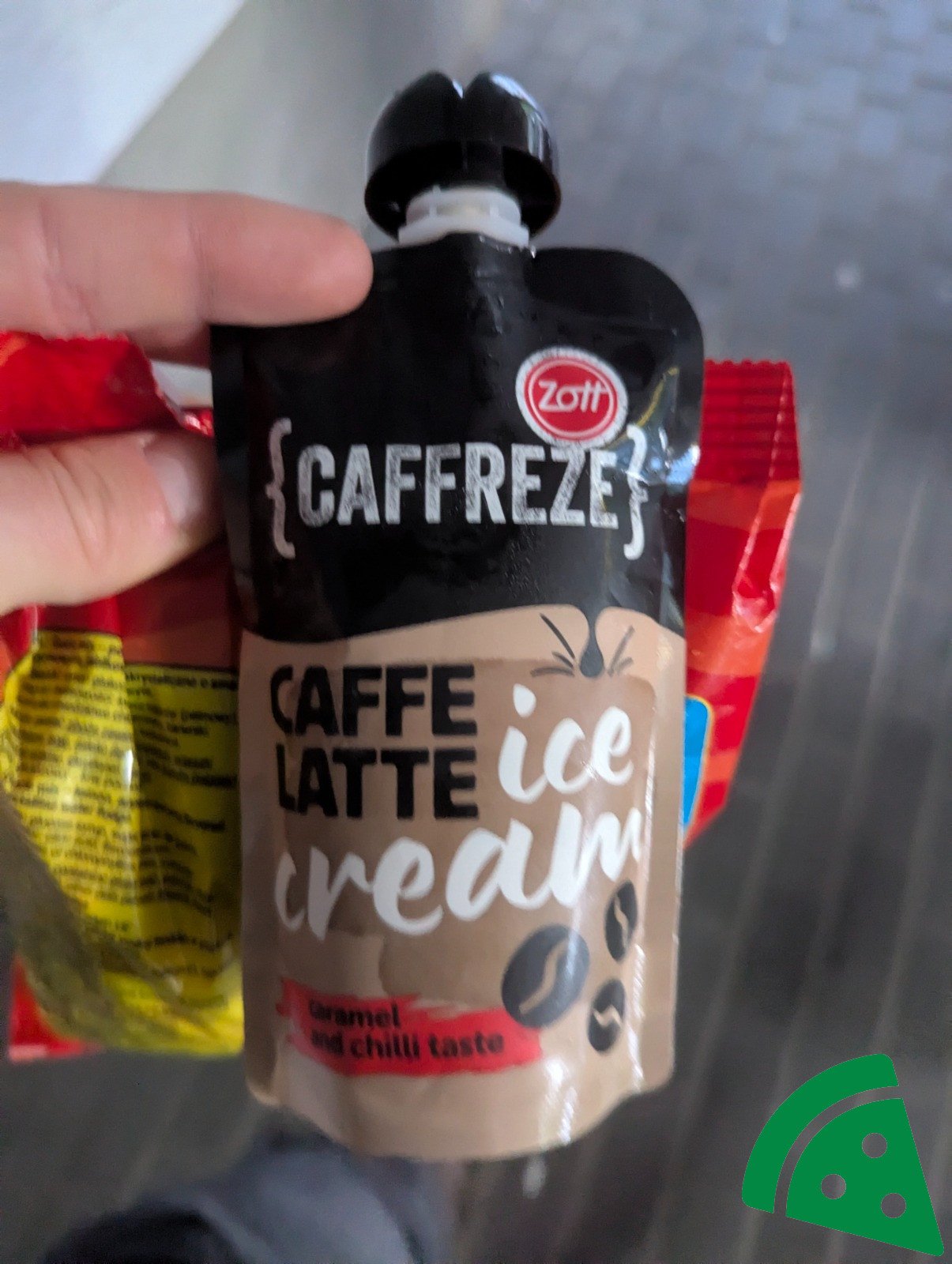 Caffe latte ice cream