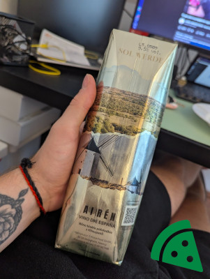 Prezentacja Airen wino białe półsłodkie z Hiszpanii