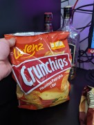 Prezentacja Crunchips Chipsy ziemniaczane pikantna papryka i ser 140 g