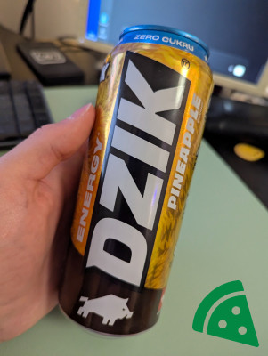 Widok z przodu na Dzik Energy Pineapple