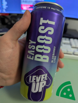Widok z przodu na Level Up Easy Boost Bluberry Lime