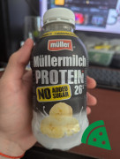 Widok z przodu na Müllermilch Protein Napój mleczny o smaku bananowym 400 g