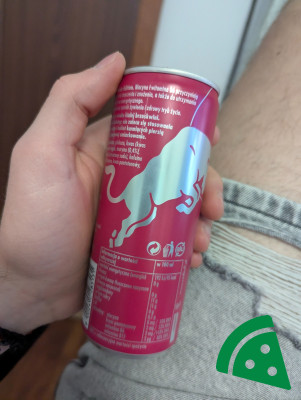 Prezentacja Red Bull biała brzoskwinia