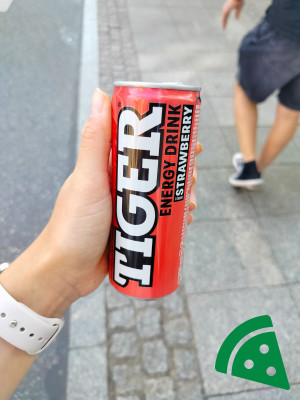 Prezentacja TIGER ENERGY DRINK Strawberry